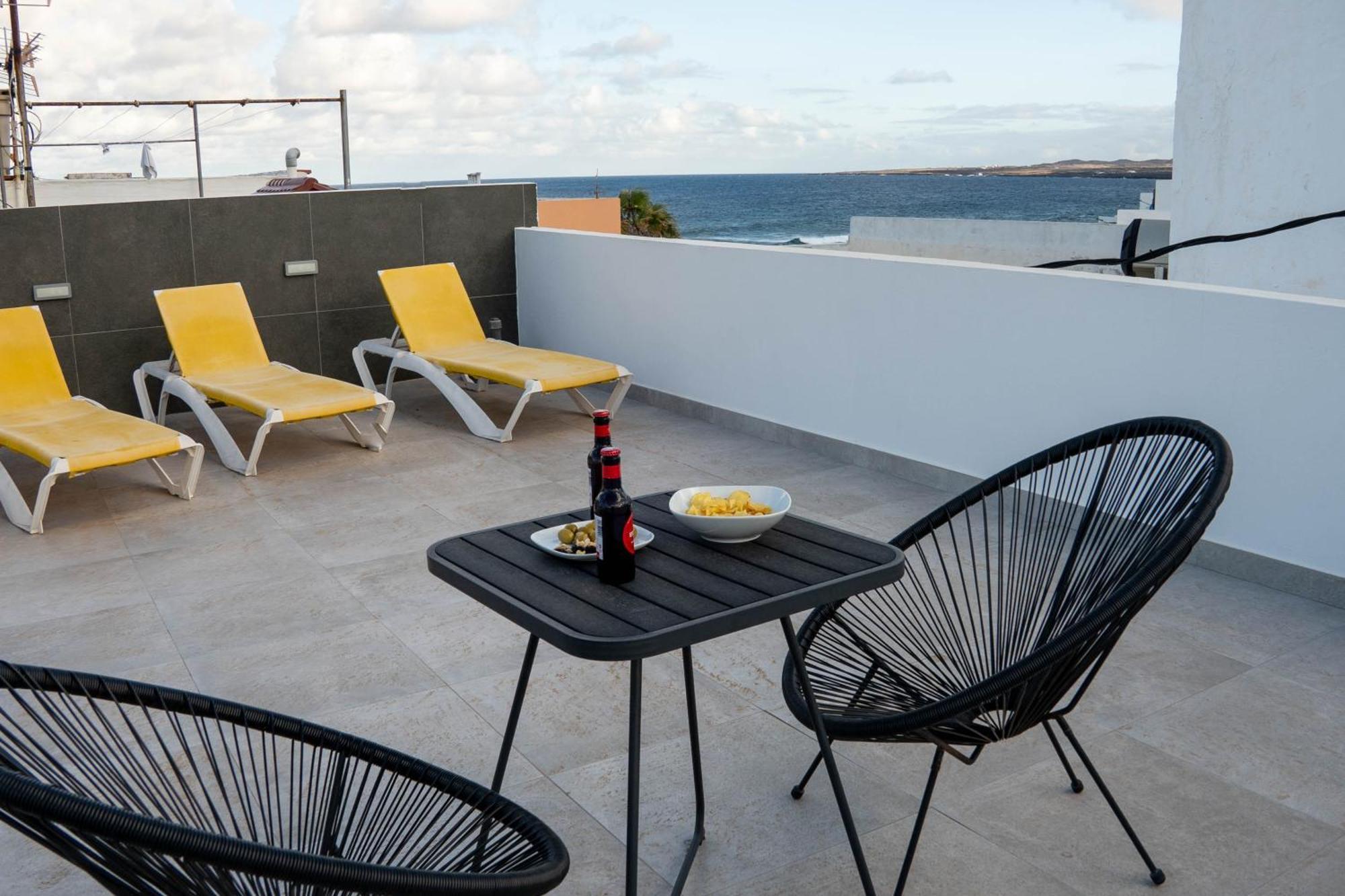 Kiposhi Beach Apartments Punta Mujeres อาริอา ภายนอก รูปภาพ